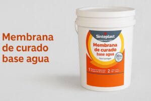 membrana de curado base agua para hormigón aplicada en obra
