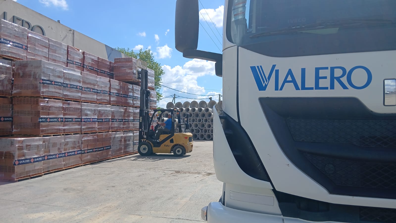 Por qué elegir un corralón con entrega pactada y stock real marca la diferencia en una obra