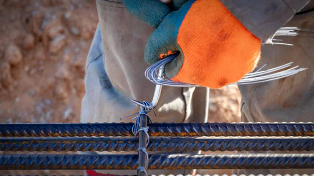 Alambre galvanizado: usos en obra, campo y cerramientos